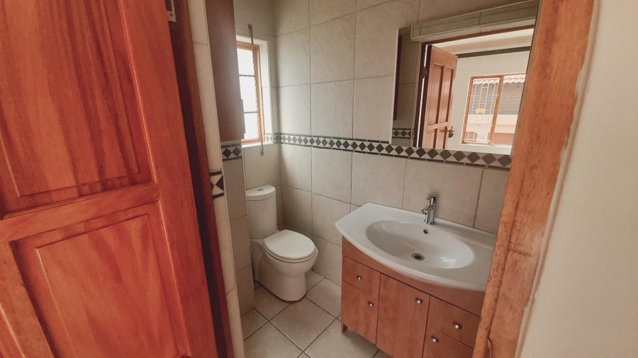 4 Bedroom Property for Sale in Birdwood Estate North West